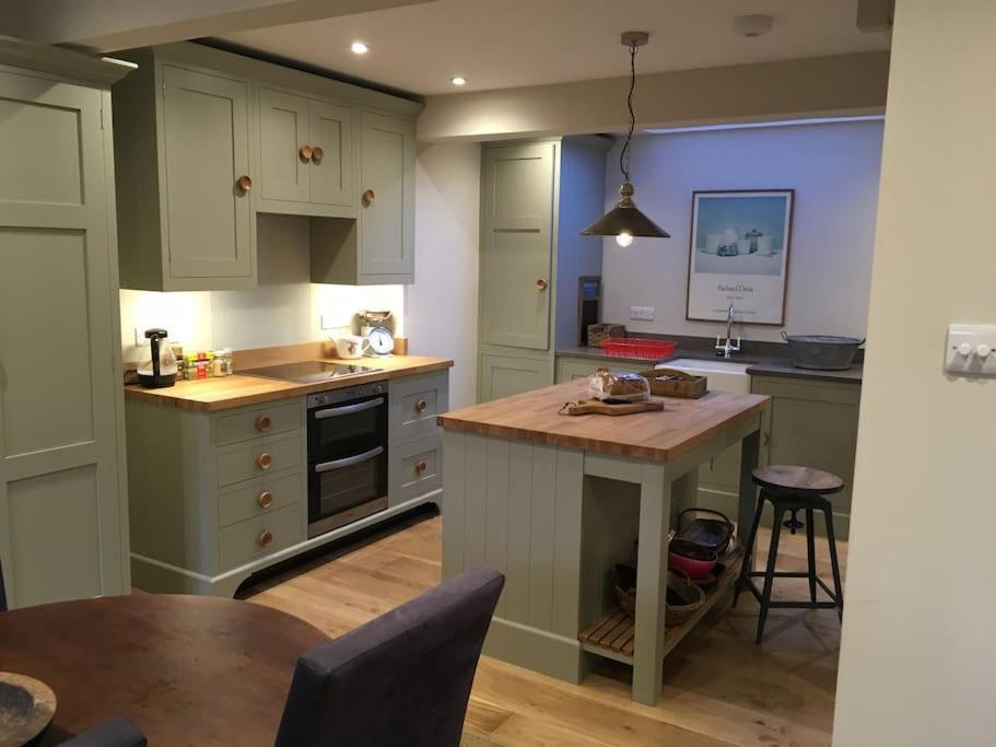 St Anthony'S, Bright Perkily Decorated 3 Bedroom House Ampleforth Kültér fotó