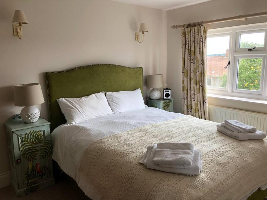 St Anthony'S, Bright Perkily Decorated 3 Bedroom House Ampleforth Kültér fotó